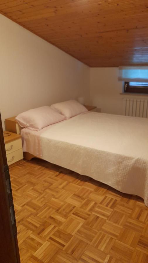 Apartment Maras Пореч Екстериор снимка