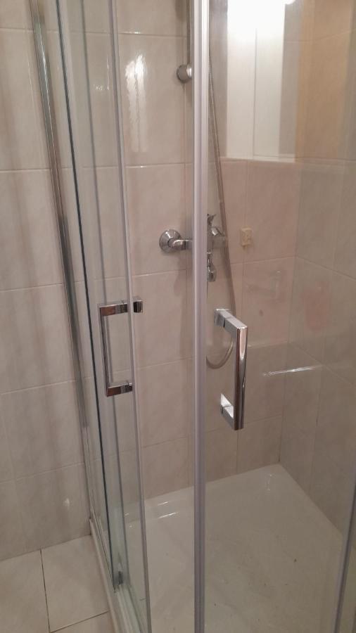 Apartment Maras Пореч Екстериор снимка
