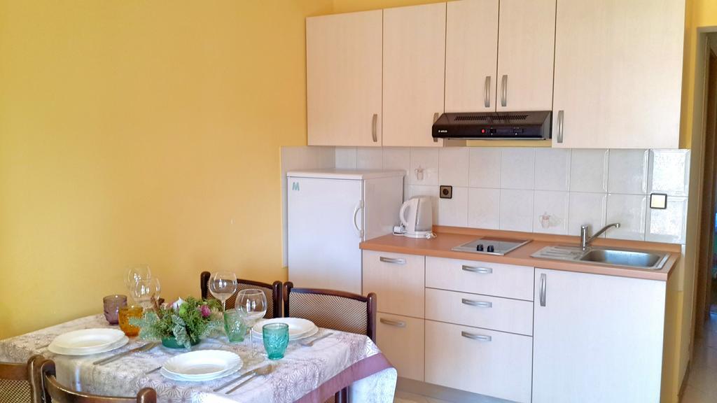 Apartment Maras Пореч Екстериор снимка